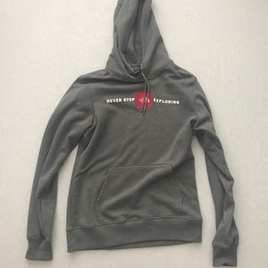 NWOT North Face Hoodie